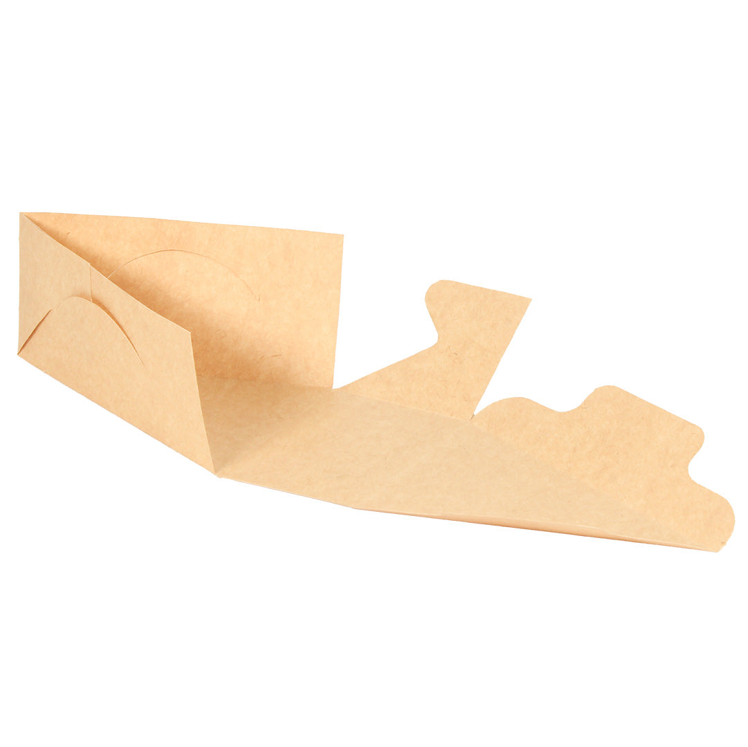 Caja color kraft, abierta triangulas capas de guardar una caja para una rebanada de pastel