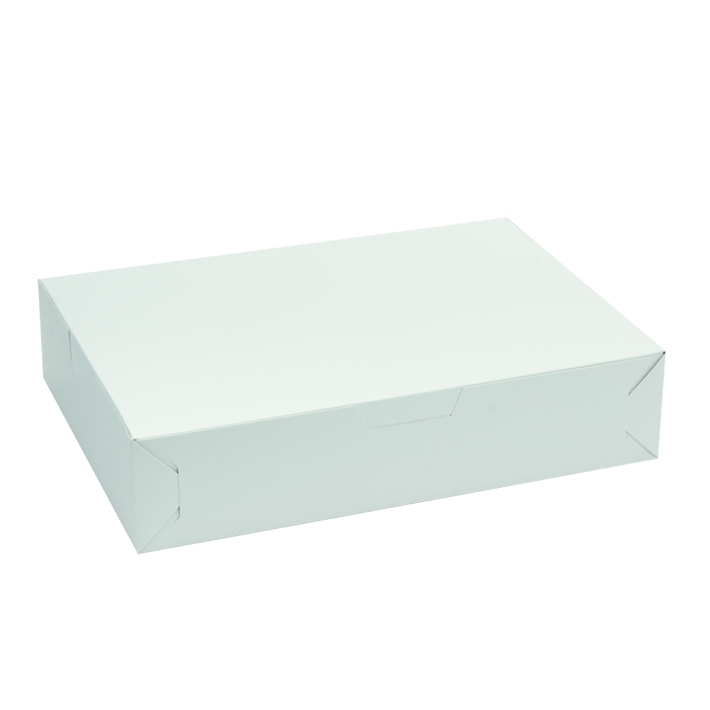 Caja de cartón blanca, completamente cerrada, con un diseño sencillo y minimalista. La caja está sin etiquetas ni decoraciones, y su estructura es robusta, ideal para empaques de repostería.