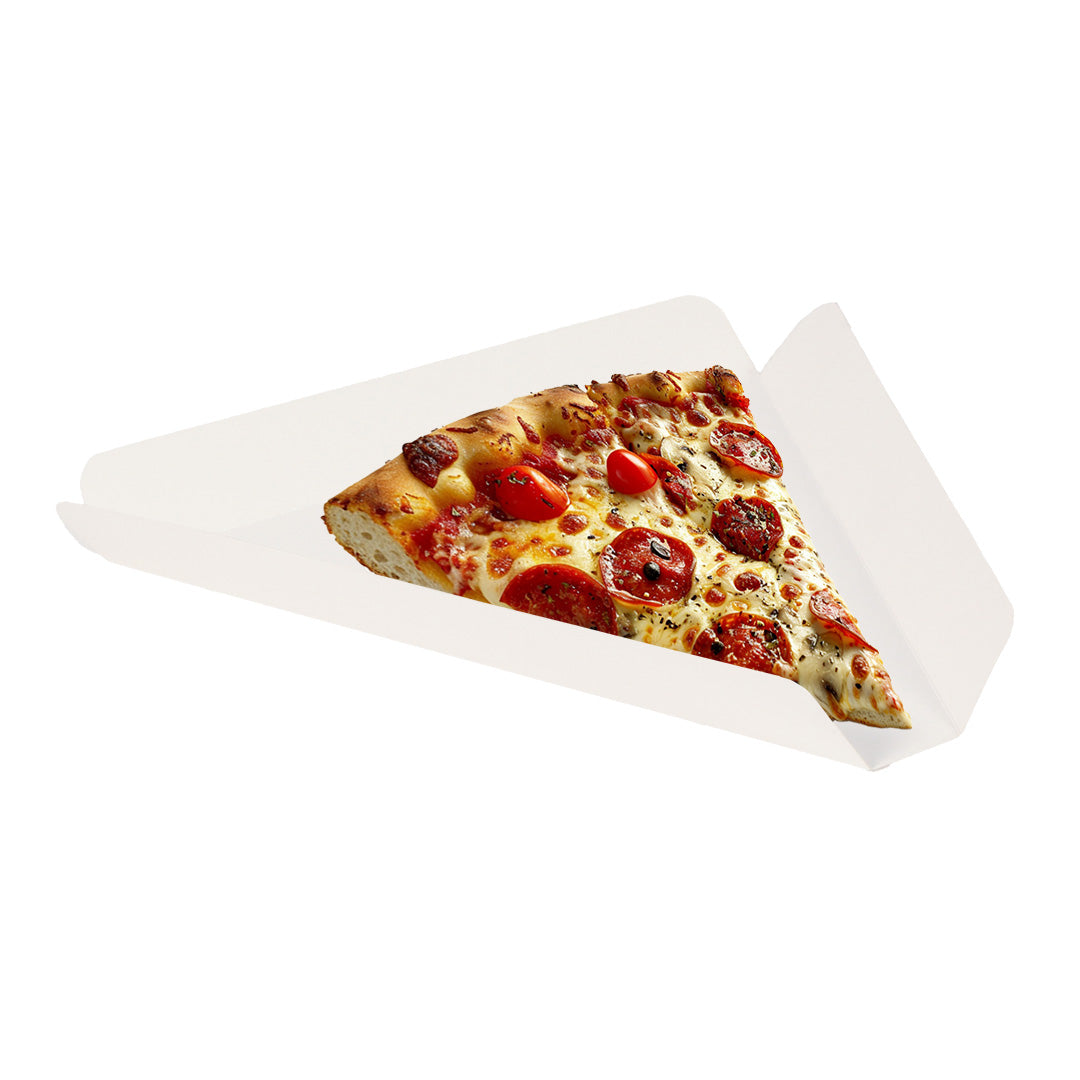 charola para pizza, color blanca, con una rebanada de pizza, vistra elegante y carton biodegradable